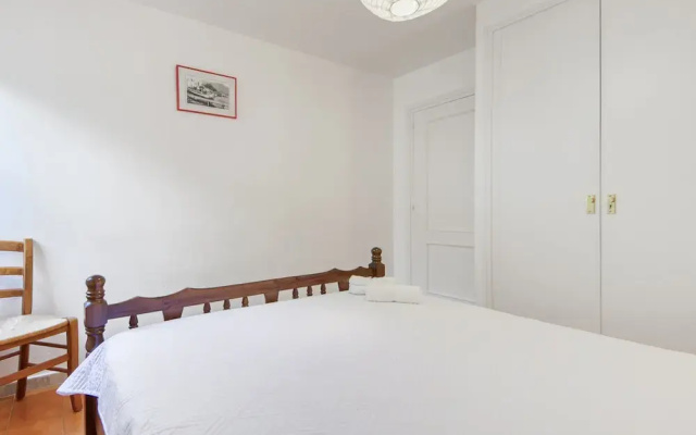 Apartment in Roses Near Canyelles Beach