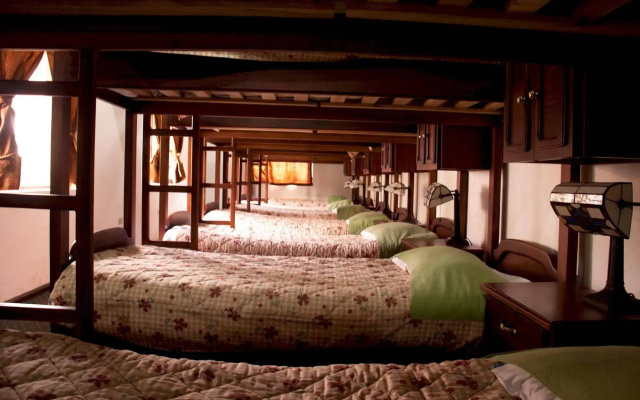 Hotel Rumipamba de las Rosas