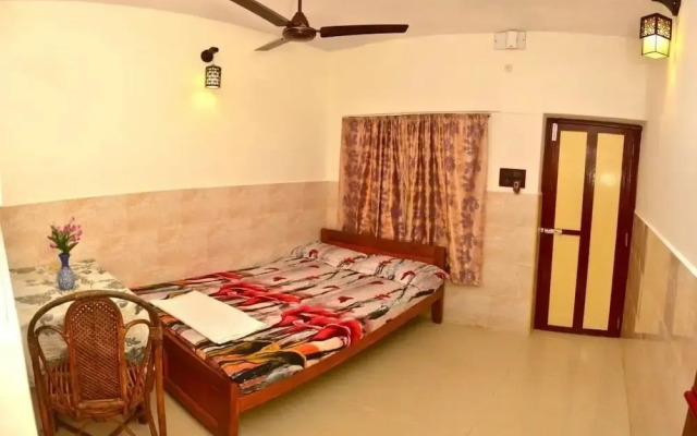 Rajalakshmi Guest House