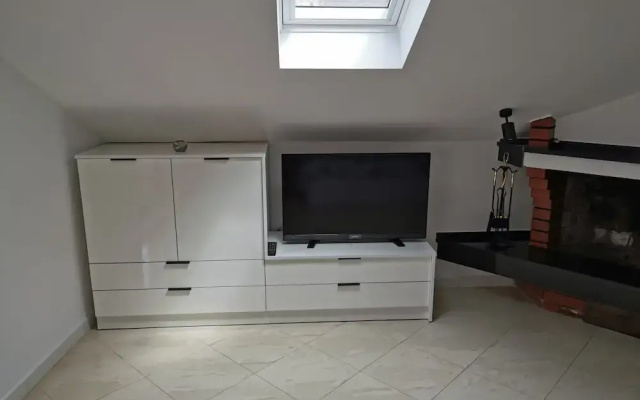 M & J Central Suites