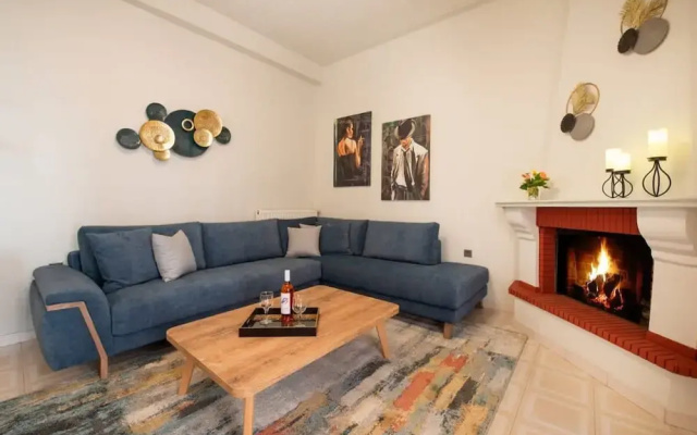Dolce Favola Nomad Casa - Kalamata s City Getaway