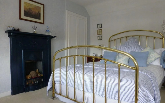 Castle View Guest House