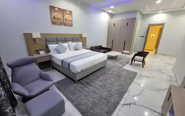 Circusse Suites and Apartments