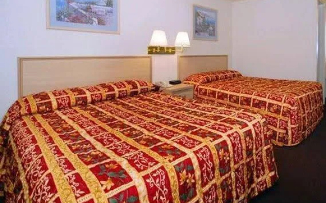 Econolodge Youngstown