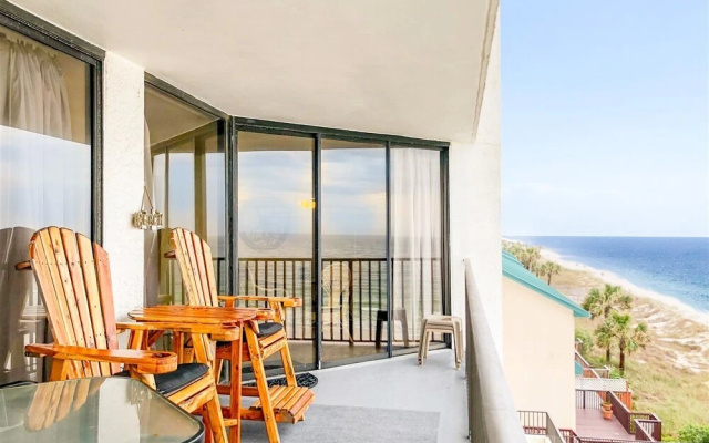 Aqua Vista Condominiums