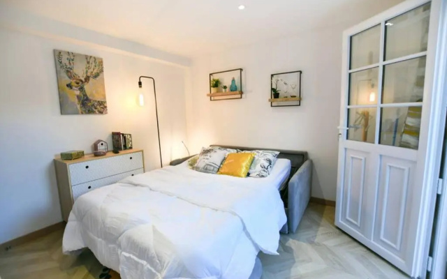 Instant Fleury, studio cosy avec jardin secret