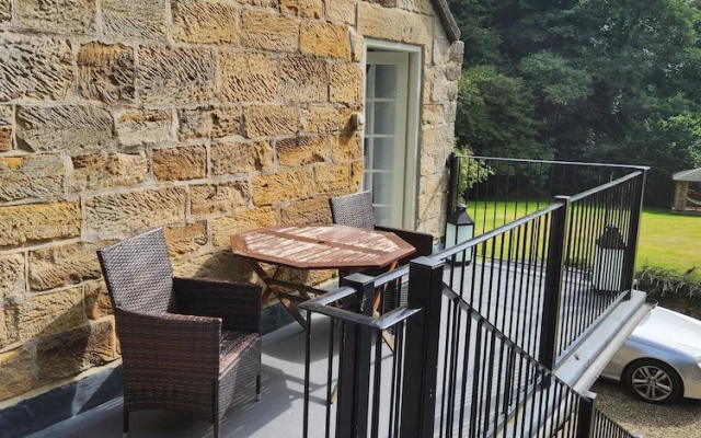 Mulgrave Country Cottage