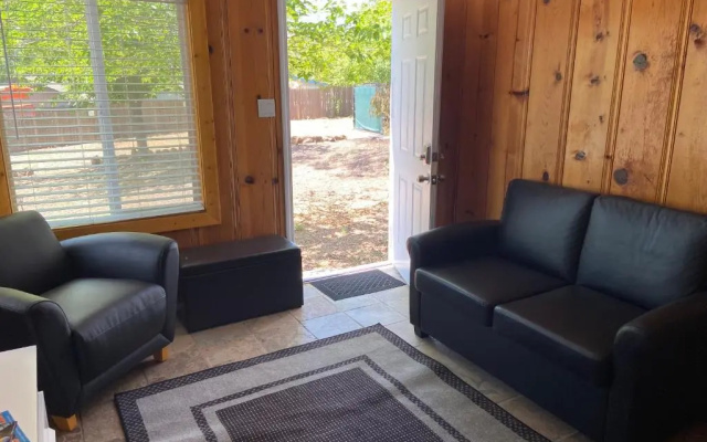 Clearlake Cabins