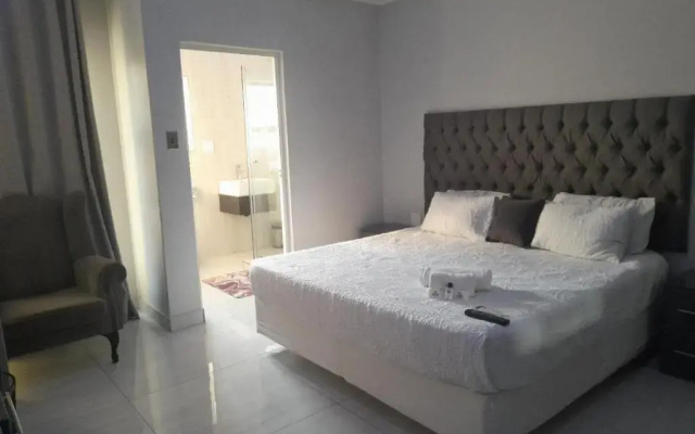 Lifestyle Lodge Hotel