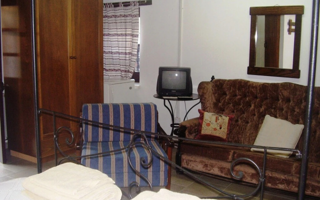Avli Traditional Houses