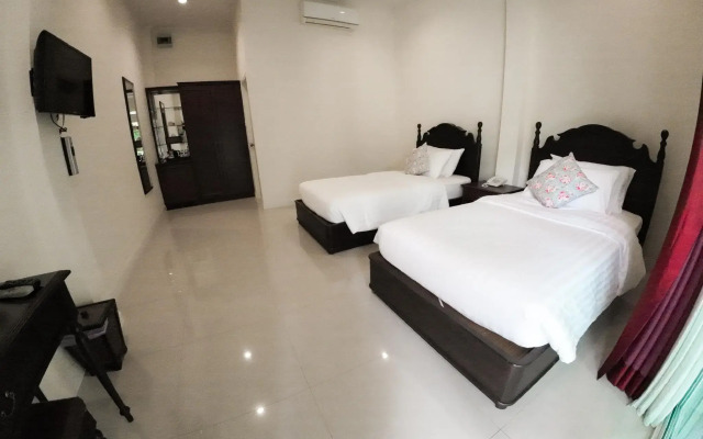 Ruenmaihom Riverside Cottage