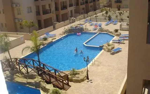 Royal Seacrest Apartment