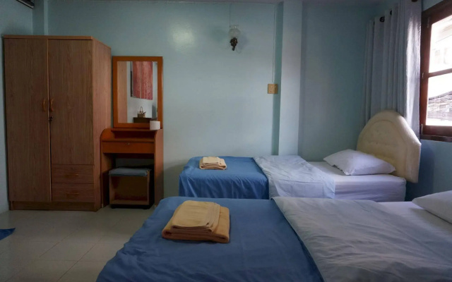 Royal Beach Guest House