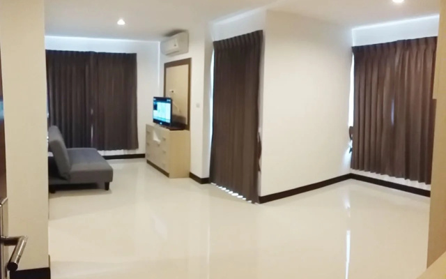 Arunothai Condo(อรุโณทัย คอนโด)