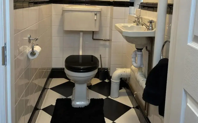 1bed Pet Friendly, Wifi, Parking - 40m to London