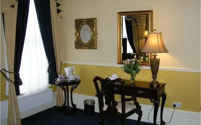 The Avenue Guest House