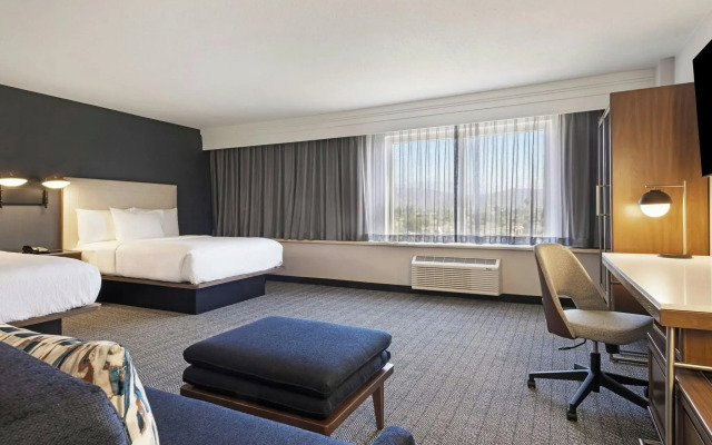 Courtyard by Marriott Baldwin Park