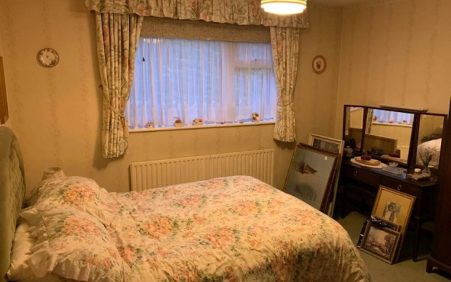 SA Today Farnborough Fibre Wi-fi Netflix