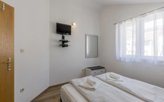 Apartments Jelavic Bol