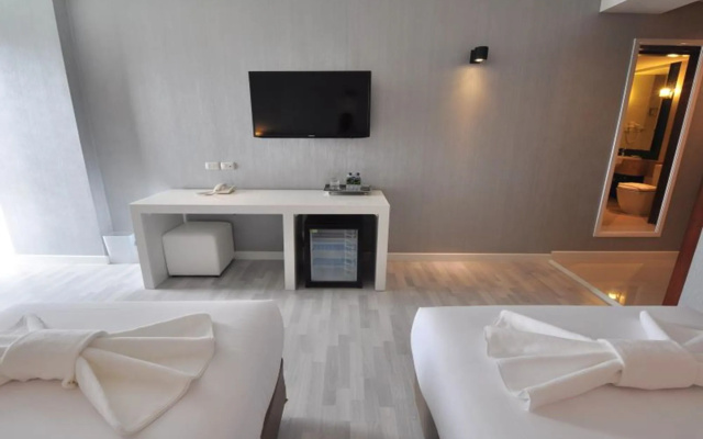 Tanzeno Hotel