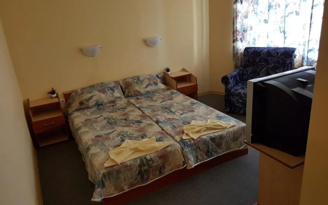 Krasi Hotel