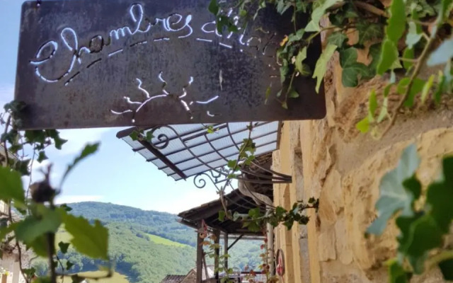 Les Hôtes du Lac, Chambres et tables d'hôtes