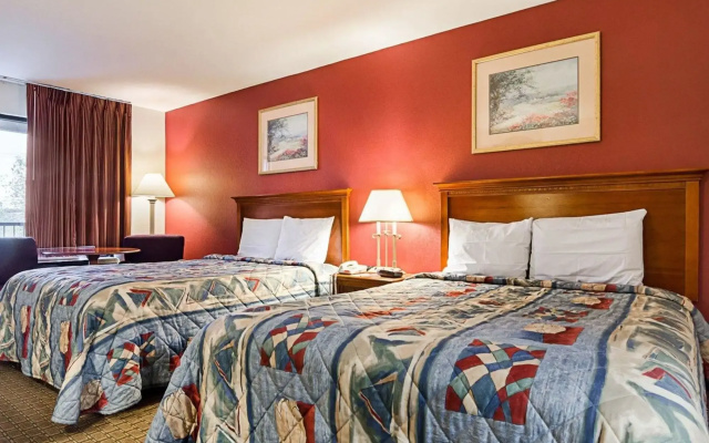 Econo Lodge Richmond North