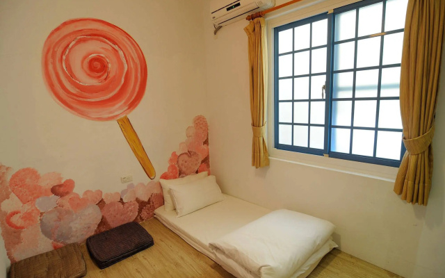 Blue&White Leisure House Kaohsiung