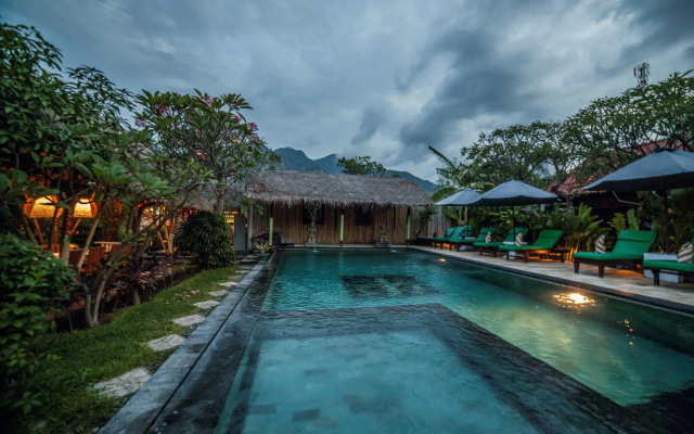 Man's Cottages and Spa