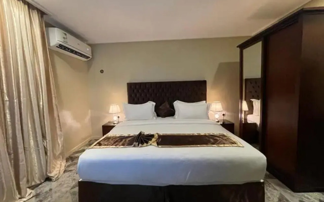 Starfish Alhawra Hotel
