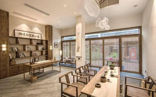 Caiwei Tea-themed homestay