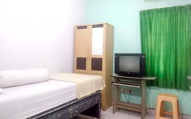 Pavilon Homestay near Stikes Harapan Ibu RedPartner