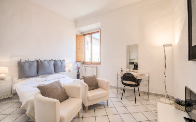 Santa Croce Apartments by Mmega