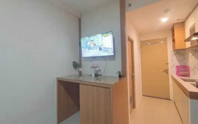 Modern Look Studio Near Iph School At Bale Hinggil Apartment