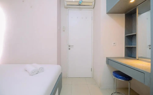 Comfy And Strategic 2Br Apartment At Bassura City