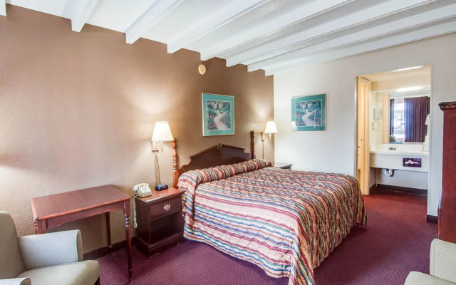 Rodeway Inn