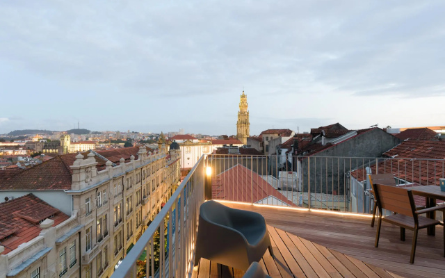 Galerias Iconic Nightlife 204 by Feel Porto