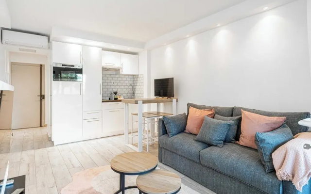 Renovated apt With Parking & Terrace - Palm Beach