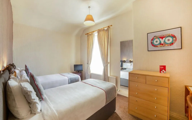 The Cumberland Hotel