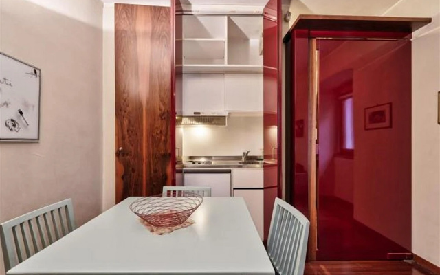 Juvarra Apartment