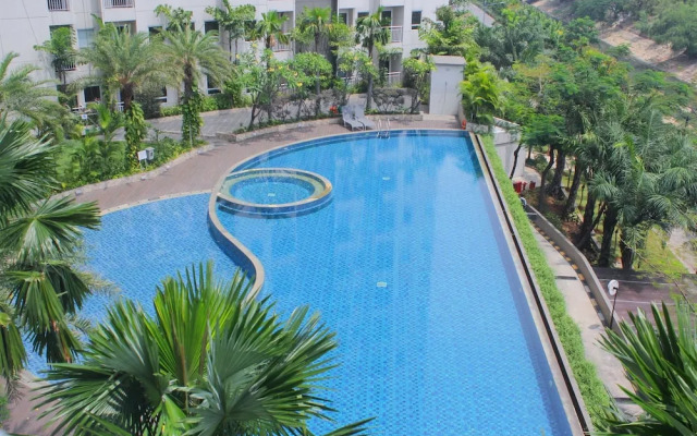 Wonderful 1Br Apartment At Mustika Golf Residence