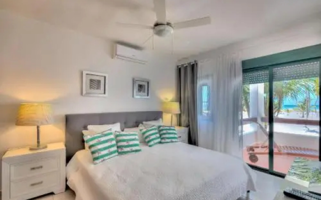 Oceanfront 3 Bdr Apt S-B201