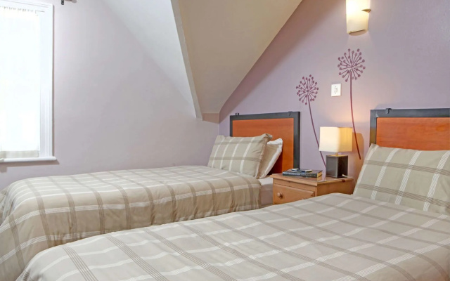 Deincourt Hotel
