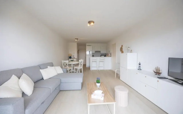 Ground Floor Apartment With Sunny Terrace