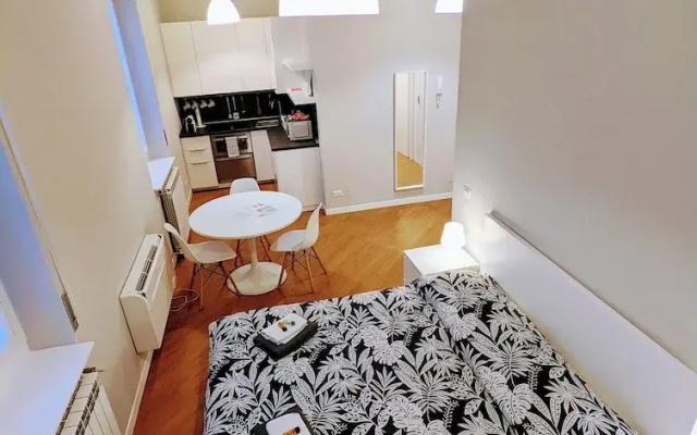 Monza Apartments