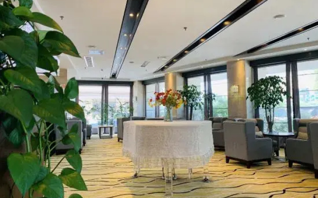 Huashuyi Hotel (Zhili Wuyue Plaza)