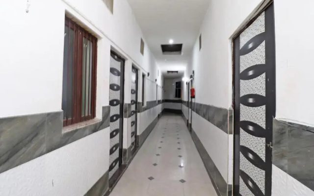 Hotel Metro By OYO Rooms