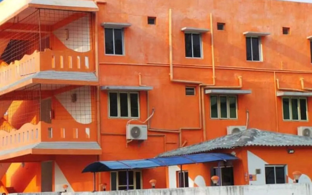 Hotel Vashishta