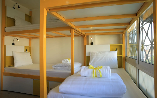 Hanoi High Five Hostel