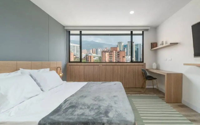 Go Living Suites - 908